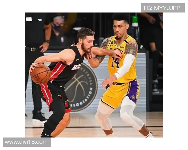 湖人对决热火G2精彩直播回顾与赛前分析全方位解读