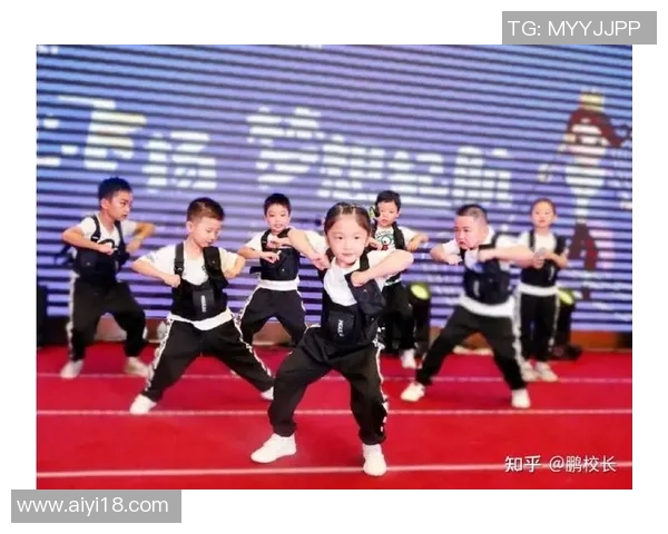 成都街舞队与西安街舞队实力对比分析及赛后复盘总结 成都街舞队与西安街舞队实力对比分析及赛后复盘总结